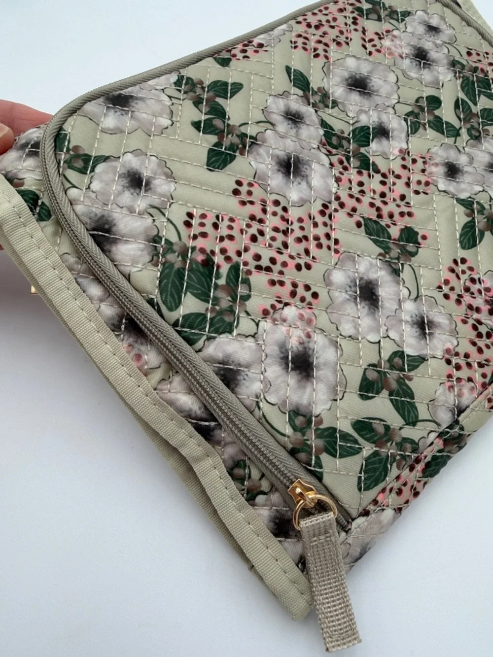 N/A quilted fold